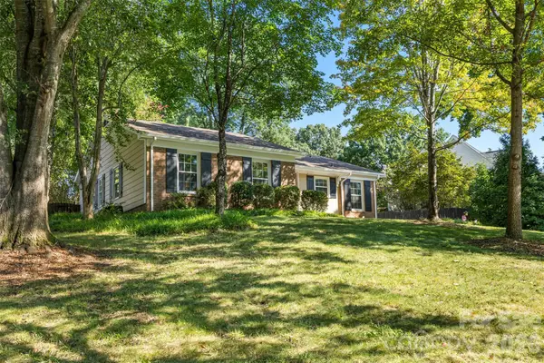11714 Painted Tree Road, Charlotte, NC 28226