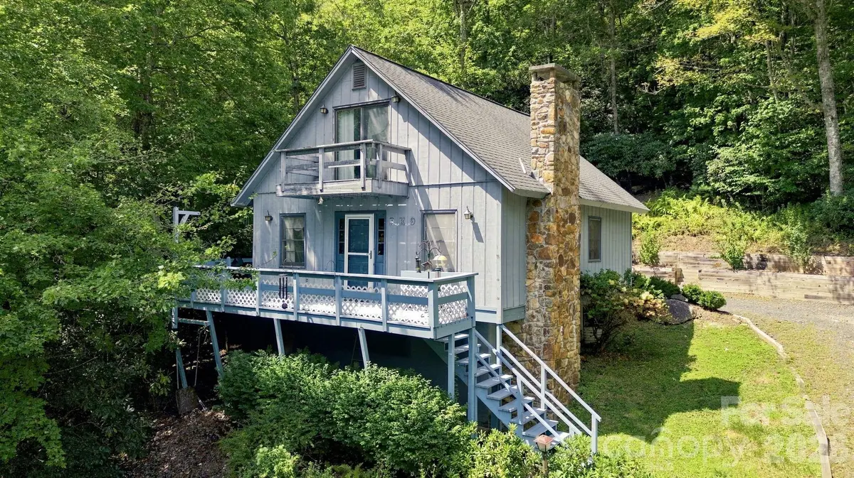 922 Goose Hollow Road, Newland, NC 28657 - #1