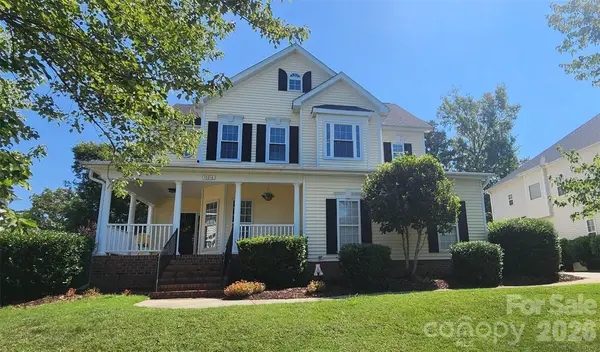 10216 Edgecliff Road, Huntersville, NC 28078