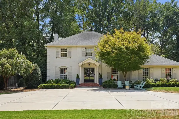 400 Fesbrook Court, Charlotte, NC 28270
