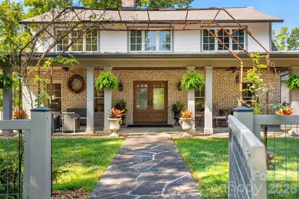 1 Orchid Lane, Asheville, NC 28803