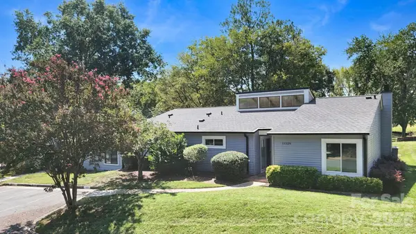 11529 Turn Stone Court, Charlotte, NC 28226