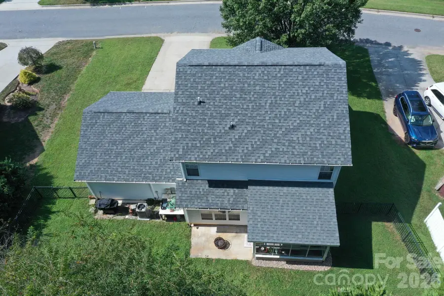 236 17th Avenue Se, Hickory, NC 28602 - #3