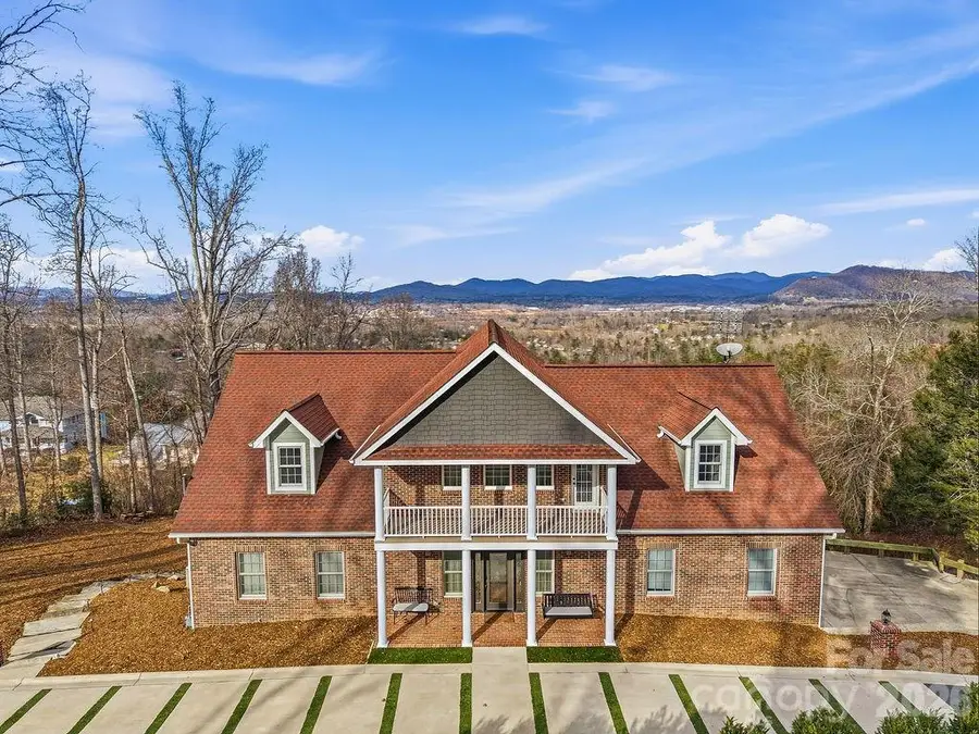 38 Sweetwater Oaks Drive, Fletcher, NC 28732 - #3