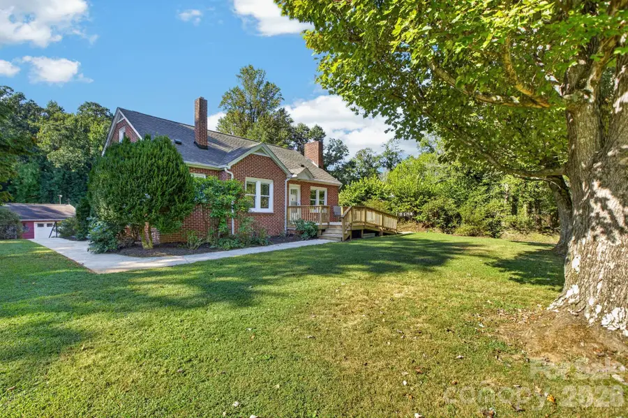 219 Old Us 19 23 Highway, Candler, NC 28715 - #3