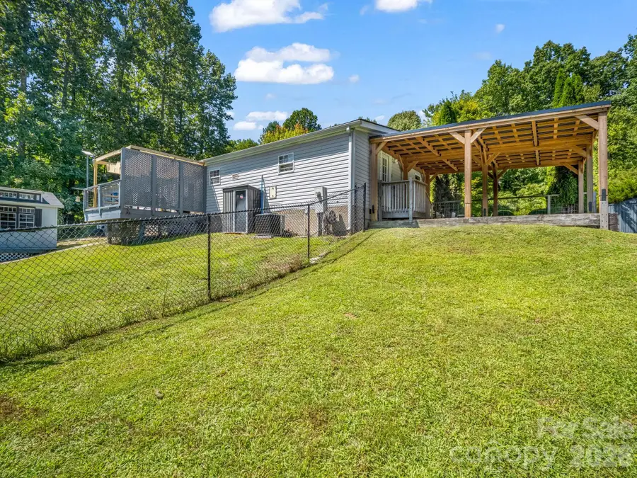 14 Old Possum Holler Road, Hendersonville, NC 28739 - #2