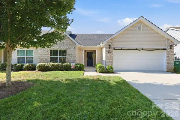 72 Sunny Meadows Boulevard, Arden, NC 28704