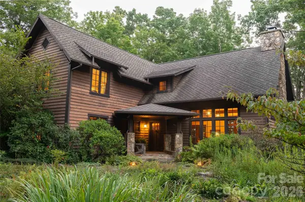 86 Forest Ridge Road E, Burnsville, NC 28714