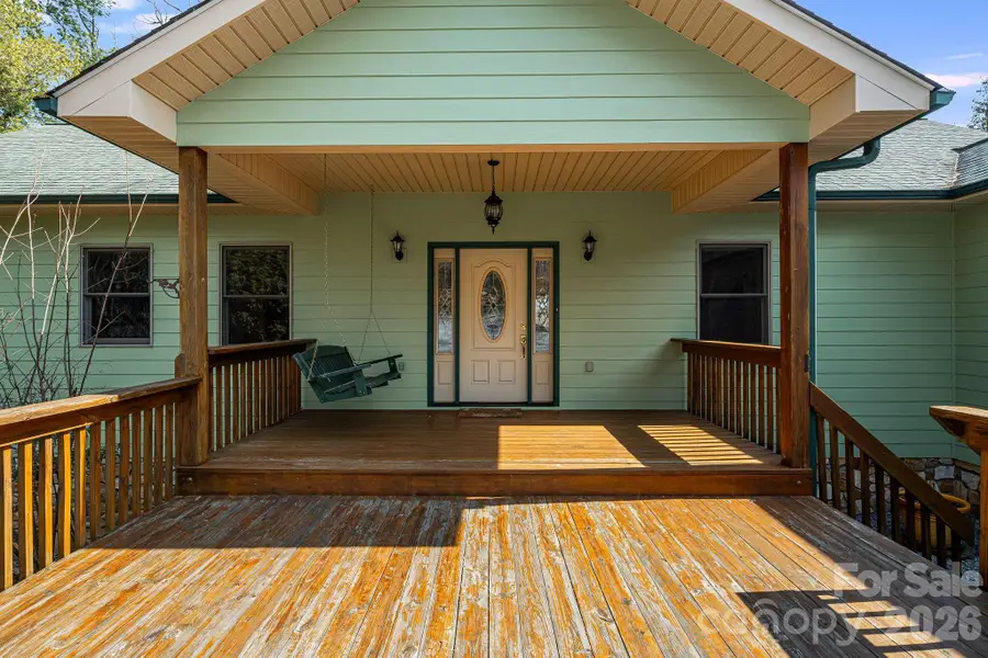 20 Stony Crest Drive, Spruce Pine, NC 28777 - #2