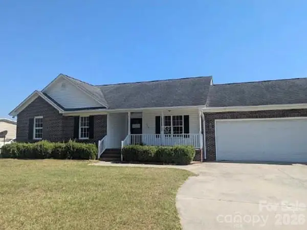 1379 Old Whiteville Road, Lumberton, NC 28358
