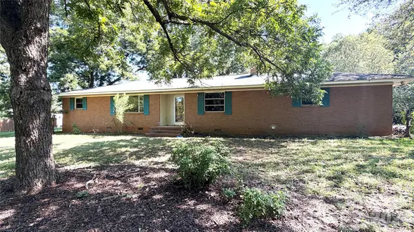 1515 Pleasant Plains Road, Matthews, NC 28105