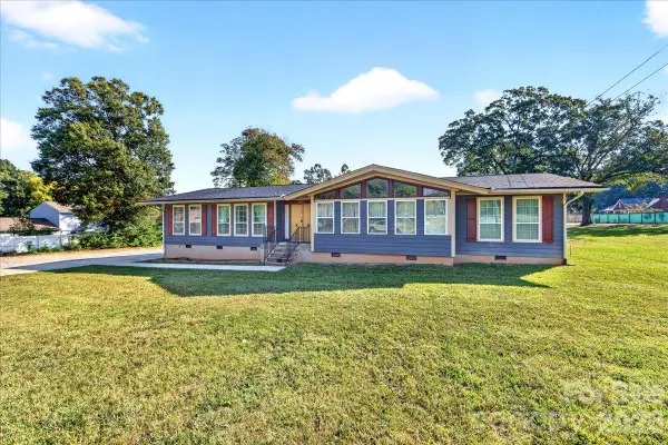 1811 Little Rock Road, Charlotte, NC 28214