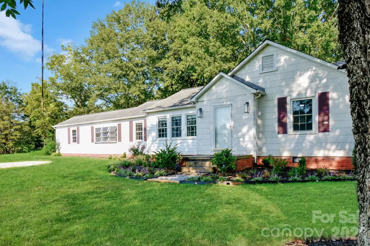 541 Perry Road, Troutman, NC 28166 - #1