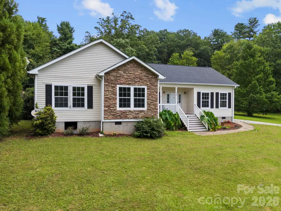 97 Meadowview Drive, Saluda, NC 28773 - #3