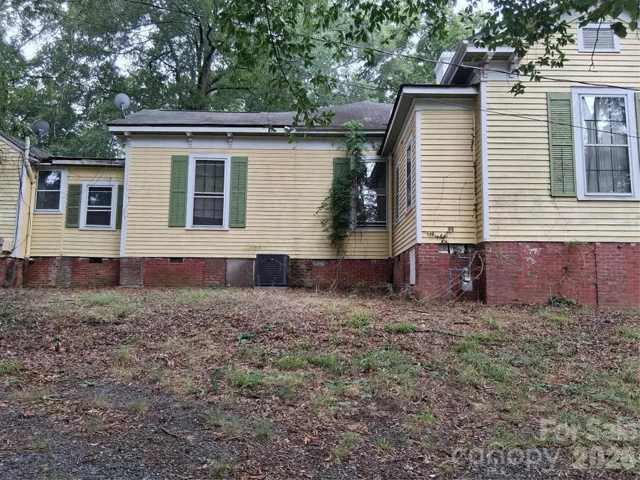 414 Lee Avenue, Wadesboro, NC 28170 - #3