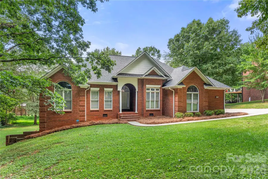 207 Hollow Road, Lincolnton, NC 28092 - #2