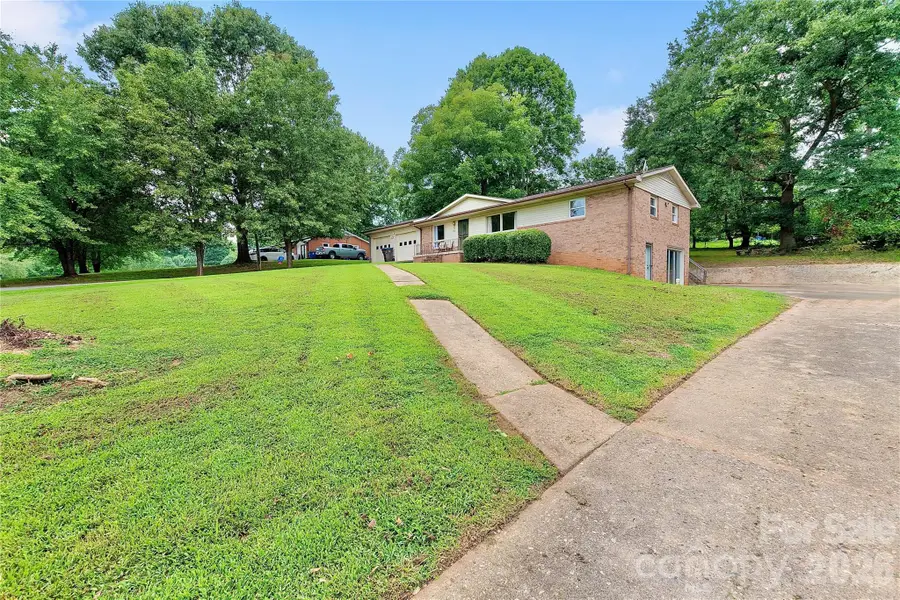 3333 Eastwood Avenue, Morganton, NC 28655 - #3