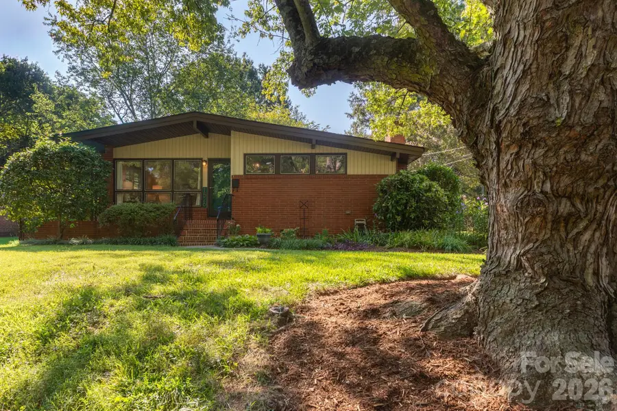 1526 Briarfield Drive, Charlotte, NC 28205 - #2
