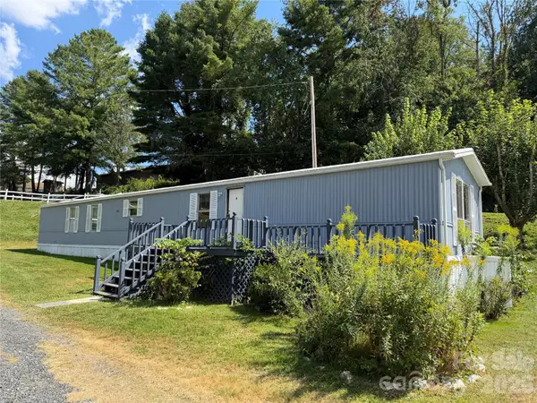 18 Wheeler Hills Road, Burnsville, NC 28714
