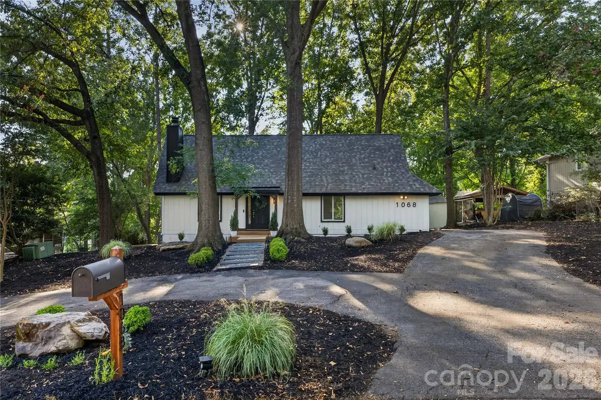1068 Gauguin Lane, Tega Cay, SC 29708 - #1