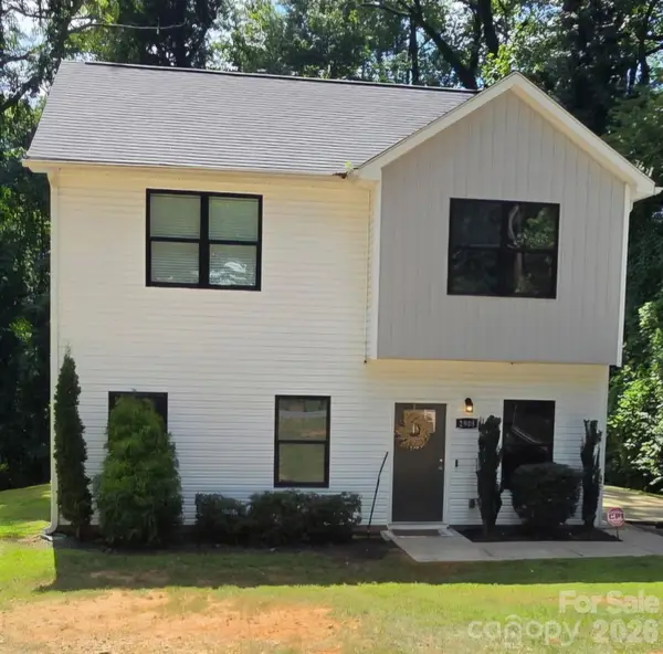 2908 Burgess Drive, Charlotte, NC 28208