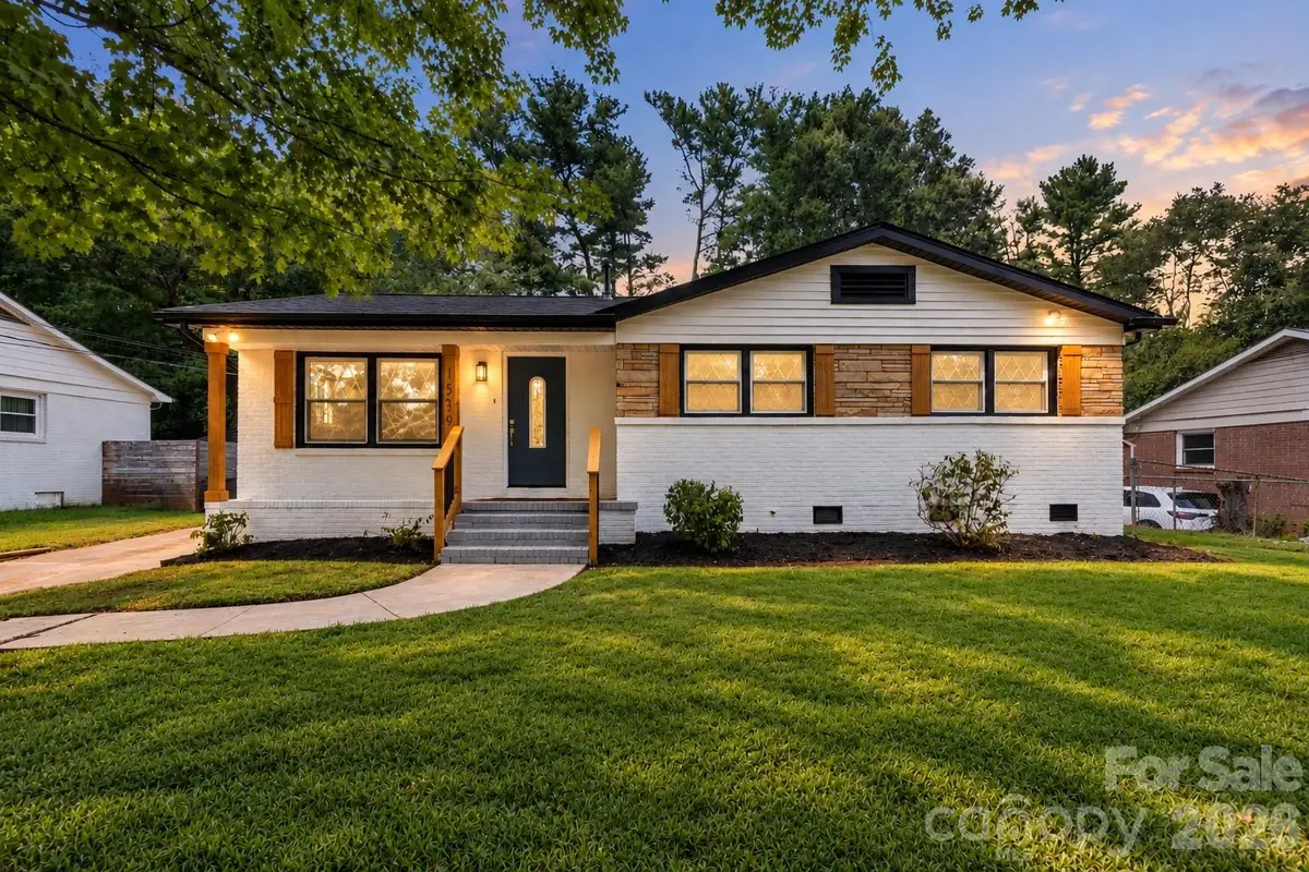 1539 Starbrook Drive, Charlotte, NC 28210 - #1