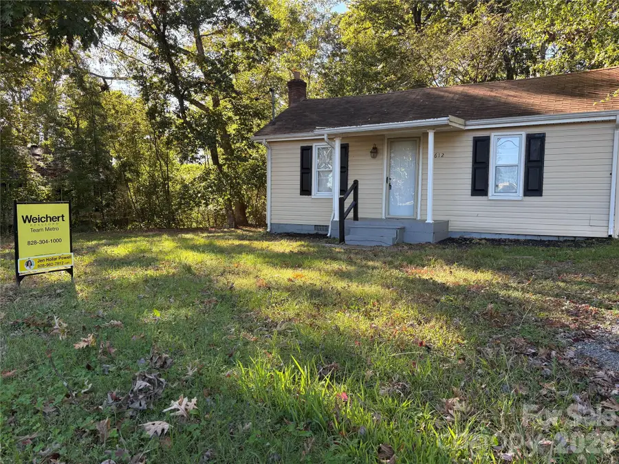 612 24th Street Sw, Hickory, NC 28602 - #2