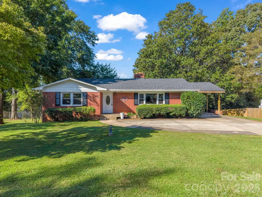 275 Tanner Street, Rutherfordton, NC 28139 - #2