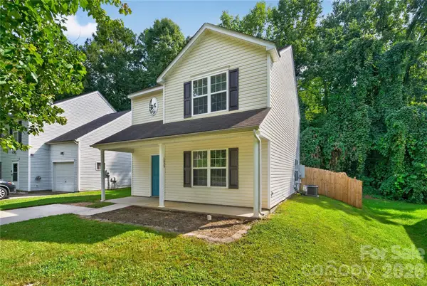 1428 Griers Grove Road, Charlotte, NC 28216