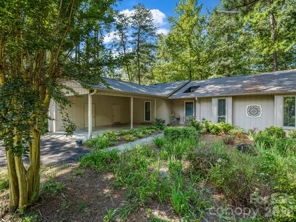 55 Diamond Ridge Lane, Columbus, NC 28722