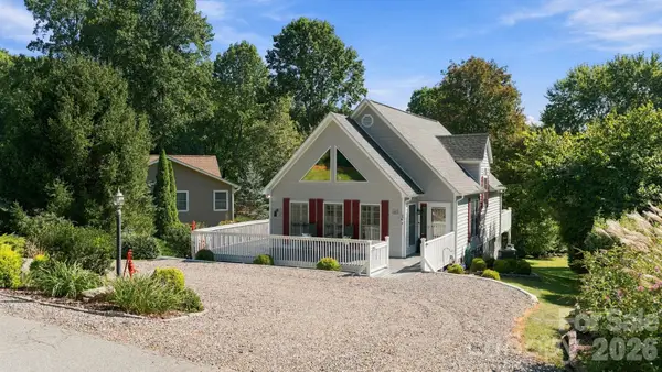 65 Airish Lane, Waynesville, NC 28785