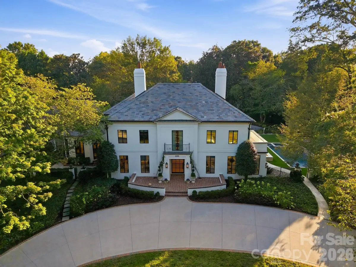 600 Hermitage Road, Charlotte, NC 28207 - #1
