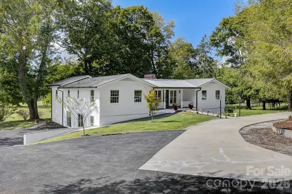 211 Pinner Road, Arden, NC 28704