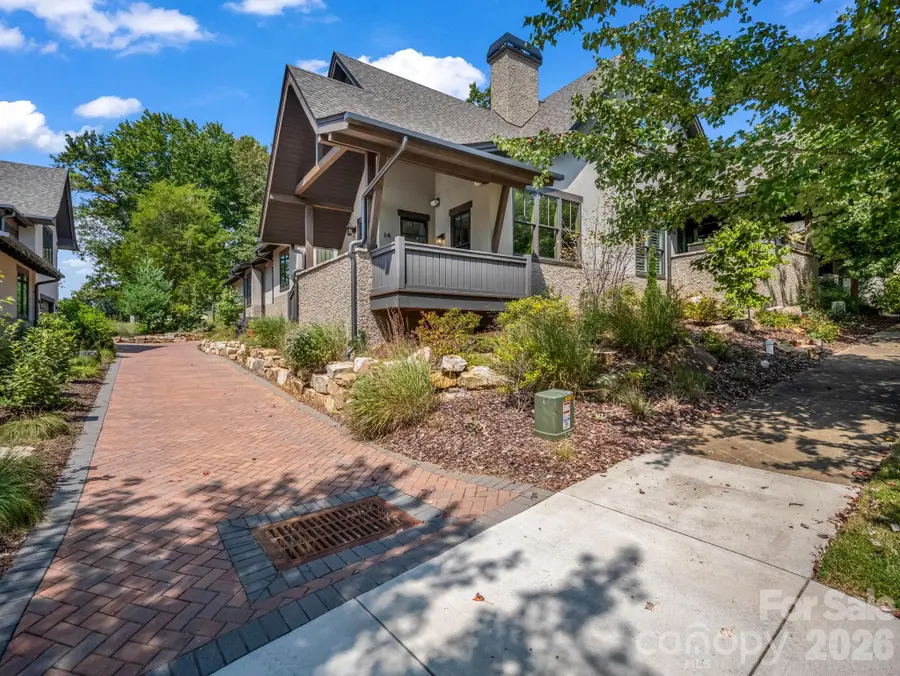 14 Keats Road, Black Mountain, NC 28711 - #3