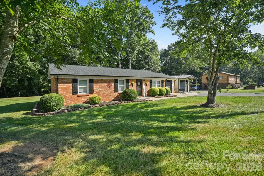 2428 Side Lane, Conover, NC 28613 - #2