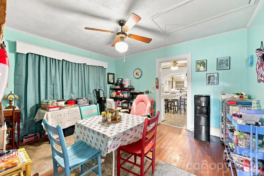 512 W Bank Street, Salisbury, NC 28146 - #3