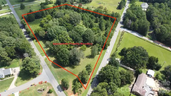 7908 Arlington Church Road, Charlotte, NC 28227