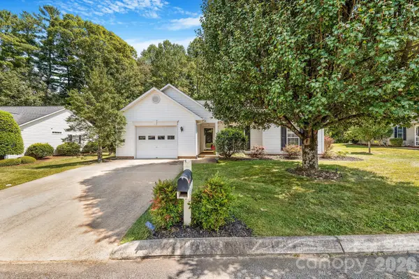 98 Stonehollow Road, Fletcher, NC 28732