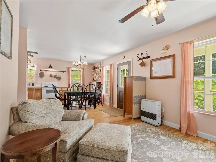 427 Hardscrabble Road, Burnsville, NC 28714 - #3