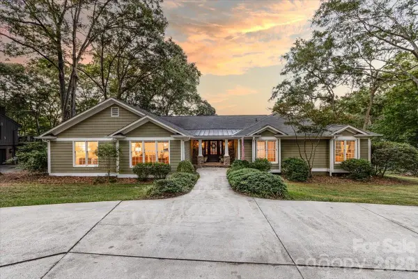 5400 Mcalpine Farm Road, Charlotte, NC 28226