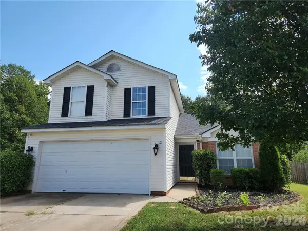 8103 Lamplighter Place, Charlotte, NC 28217