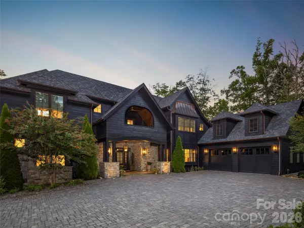 3 Bear Flower Trail, Arden, NC 28704