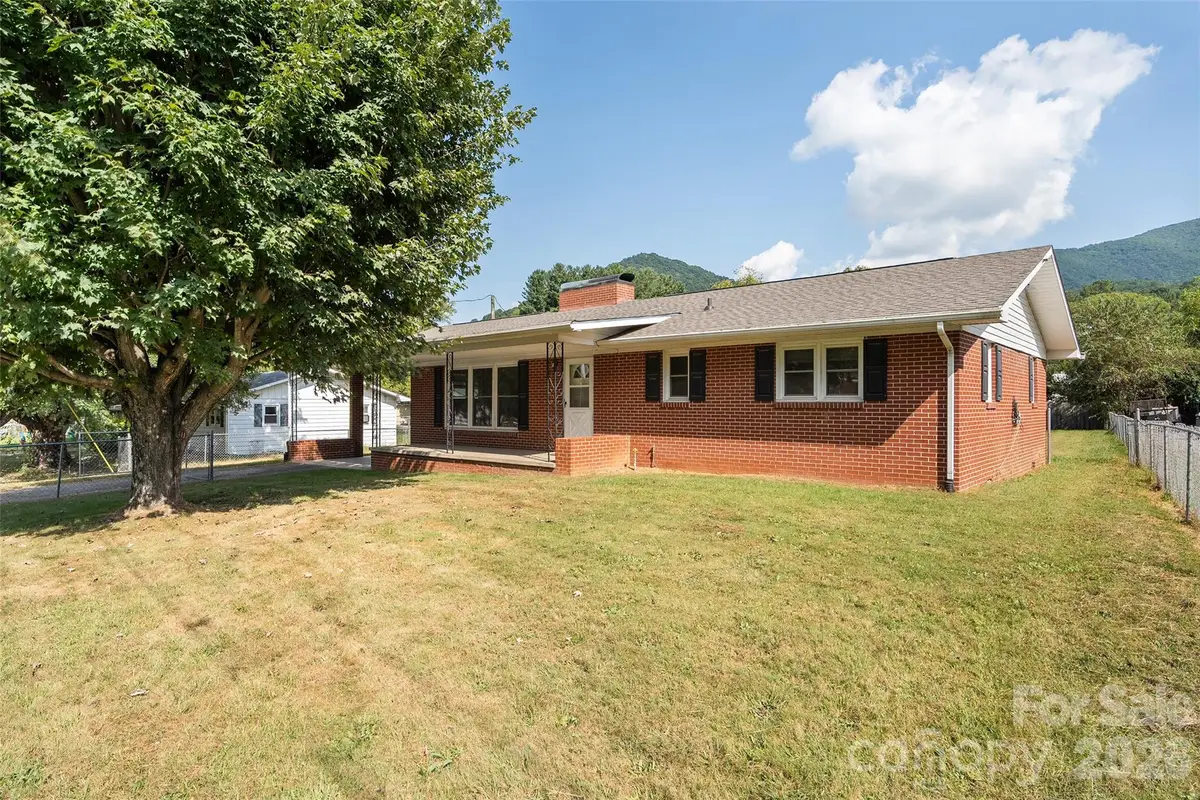 1567 Allens Creek Road, Waynesville, NC 28786 - #1