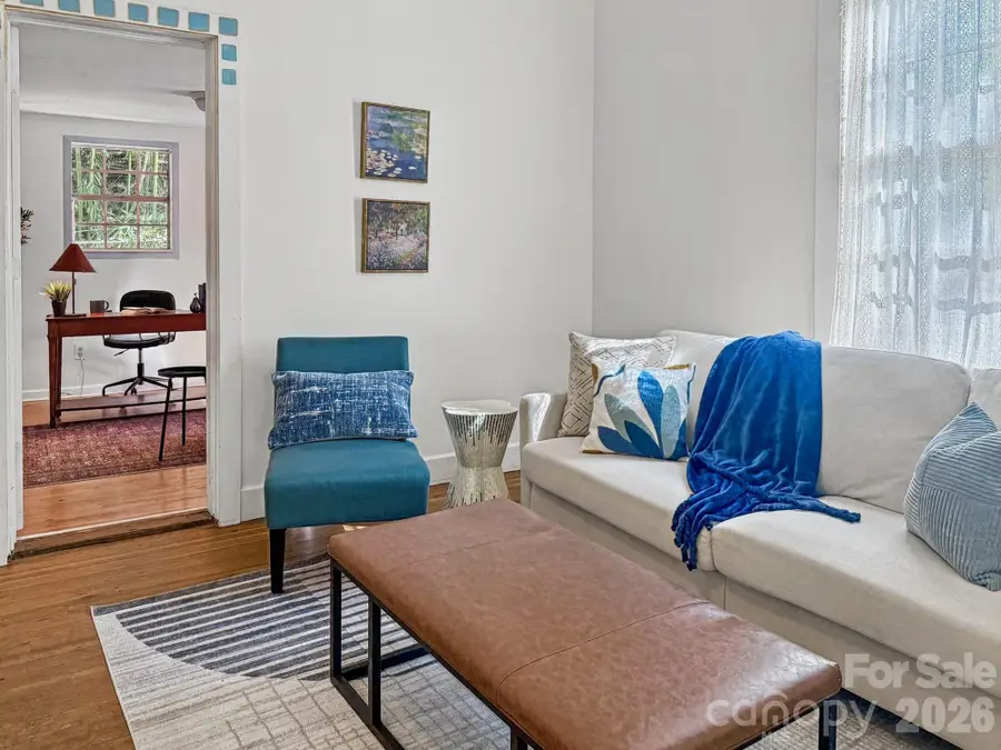 18 Wood Avenue, Asheville, NC 28803 - #3