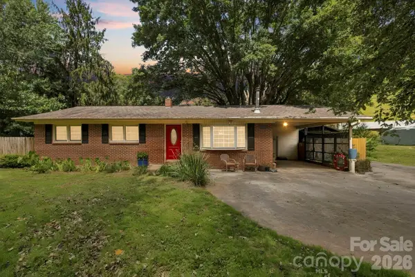 10687 Cruso Road, Canton, NC 28716
