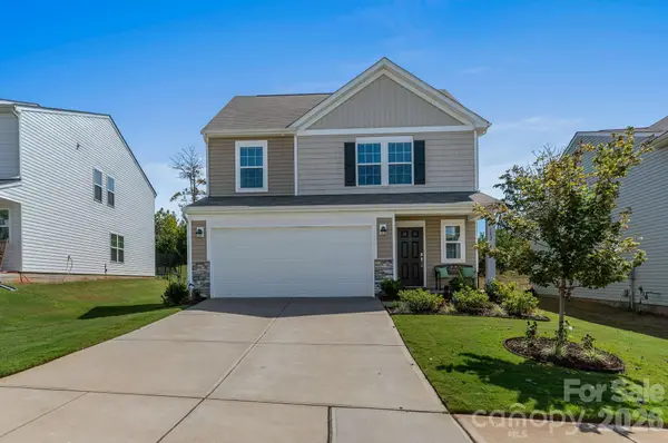 182 Brentwood Drive, Statesville, NC 28625