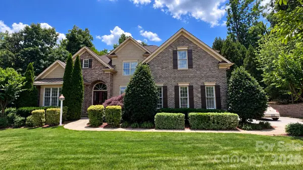 3941 Grovesner Street, Harrisburg, NC 28075