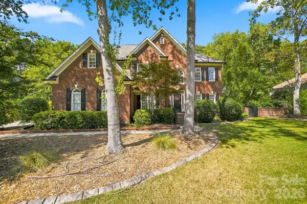 6821 Hollow Oak Drive, Mint Hill, NC 28227