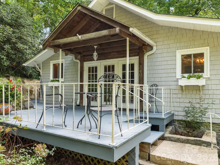 240 Seneca Boulevard, Hendersonville, NC 28739 - #3