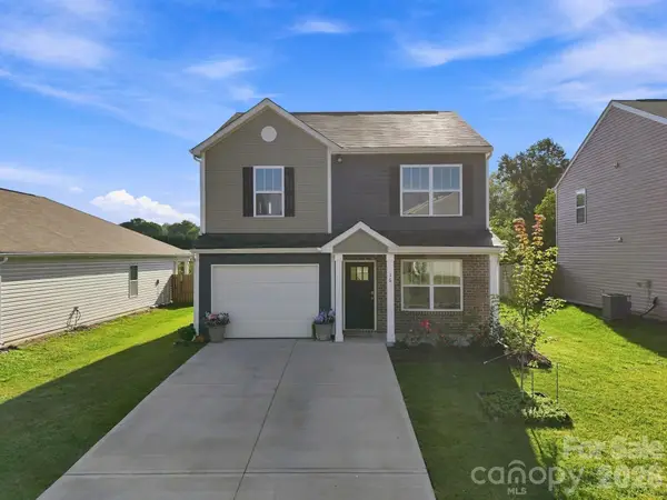 16 Madelyn Drive, Clyde, NC 28721